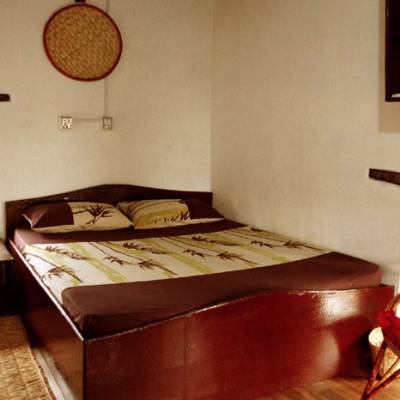 double room in classic nepalese annapurna guest house.jpg